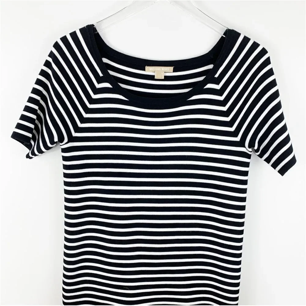 Michael Kors Short Sleeve Black and White Striped T-Shirt Dress‎